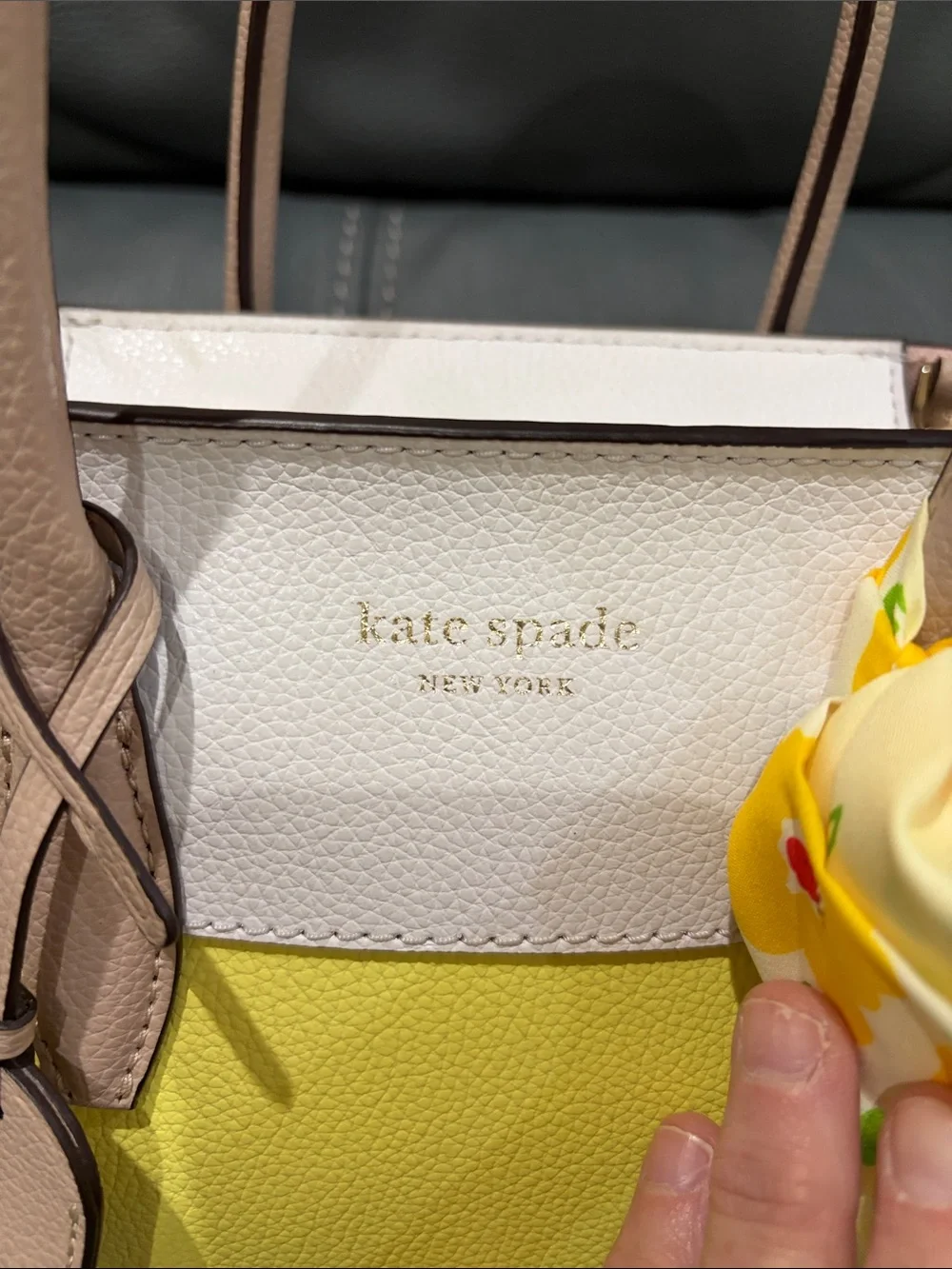 Kate Spade Eva Small Zip Tote